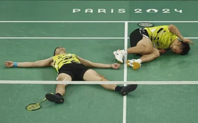 Tuesday badminton training